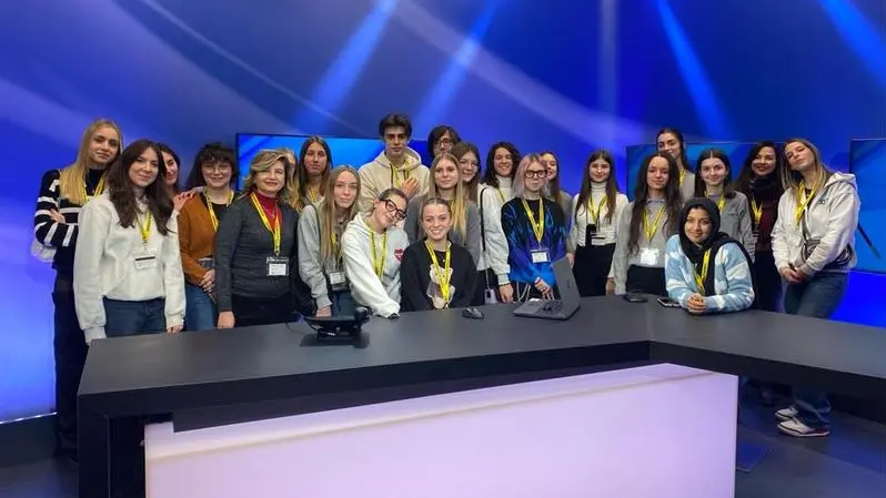 Gli studenti del Pcto nello studio del tg di Teletutto