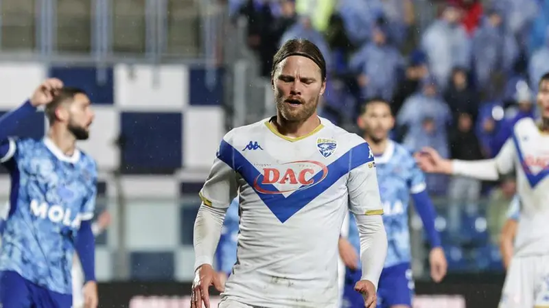 Da Birkir Bjarnason un contributo di 4 gol - Foto New Reporter Nicoli © www.giornaledibrescia.it