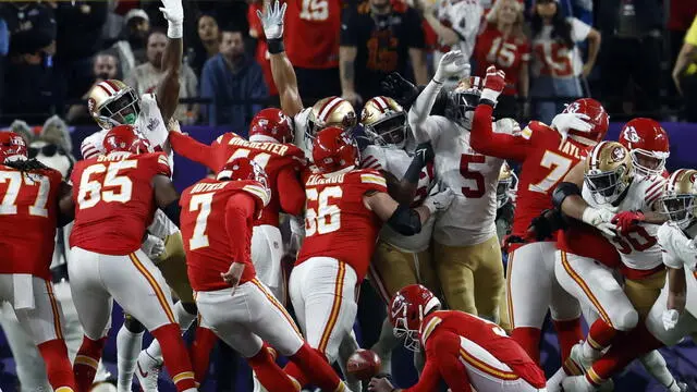 epa11146468 Kansas City Chiefs kicker Harrison Butker kicks a free goal during the first half of Super Bowl LVIII between the Kansas City Chiefs and the San Fransisco 49ers at Allegiant Stadium in Las Vegas, Nevada, USA, 11 February 2024. The Super Bowl is the annual championship game of the NFL between the AFC Champion and the NFC Champion and has been held every year since 1967.  EPA/JOHN G. MABANGLO