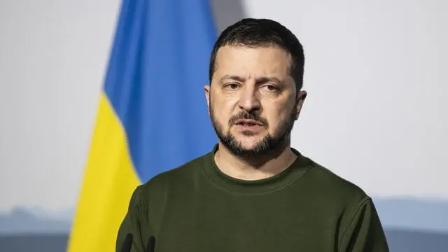 epa11079821 Ukrainian President Volodymyr Zelensky addresses a press conference after bilateral talks with the Swiss delegation in Kehrsatz near Bern, Switzerland, 15 January 2024. Zelensky will attend the World Economic Forum in Davos starting 16 January. EPA/ALESSANDRO DELLA VALLE / POOL