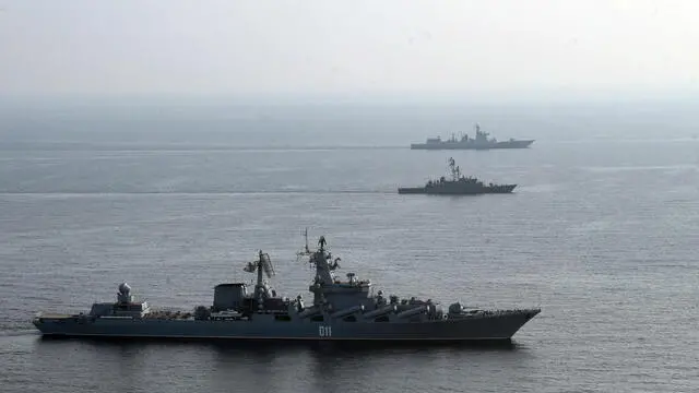 epa09699216 A handout photo made available by the Iranian Army official website on 21 January 2022 shows an ships during a joint excercise in the Indian Ocean (issued 21 January 2022). Russia, Iran and China are holding joint naval exercises in the Indian Ocean.  EPA/IRANIAN ARMY HANDOUT  HANDOUT EDITORIAL USE ONLY/NO SALES HANDOUT EDITORIAL USE ONLY/NO SALES