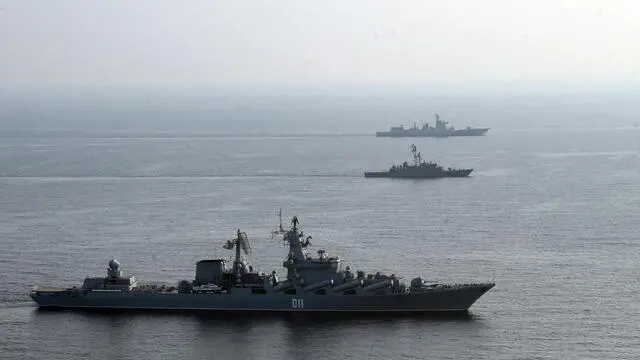 epa09699216 A handout photo made available by the Iranian Army official website on 21 January 2022 shows an ships during a joint excercise in the Indian Ocean (issued 21 January 2022). Russia, Iran and China are holding joint naval exercises in the Indian Ocean. EPA/IRANIAN ARMY HANDOUT HANDOUT EDITORIAL USE ONLY/NO SALES HANDOUT EDITORIAL USE ONLY/NO SALES