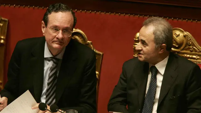 Roma 01/02/2007 - Aula del Senato - Da sin. Intini sott. Segr. Esteri, Parisi Min. Difesa
Danilo SCHIAVELLA / ANSA FOTO
