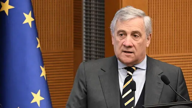 Il ministro degli Affari Esteri, Antonio Tajani, nel corso del convegno dal titolo “Il diritto allo sport, attuare l’articolo 33 della Costituzione” presso l’aula dei Gruppi a Roma, 7 febbraio 2024. ANSA/CLAUDIO PERI