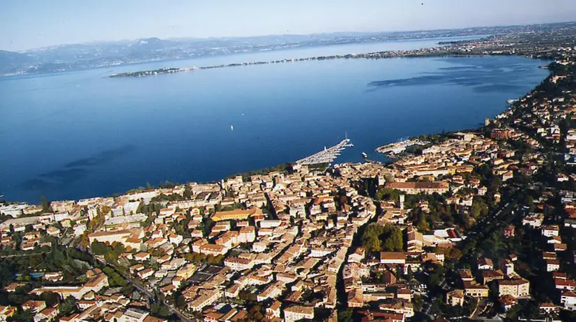 Una panoramica di Desenzano del Garda