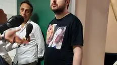 Nicolò Maja in Tribunale in attesa della condanna per il padre, a Busto Arsizio, 21 luglio 2023. ANSA/Valentina Rigano