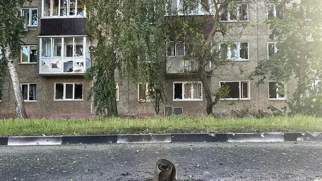 epa10664806 A handout photo made available by the Governor of Russia's Belgorod region Vyacheslav Gladkov on his Telegram channel shows the aftermath of Ukrainian shelling in the border town of Shebekino, Belgorod region, Russia, 31 May 2023. Gladkov said that the situation in Shebekino was deteriorating. Evacuation of children from the Shebekinsky and Grayvoronsky districts of the Belgorod region was set to begin on 31 May. The first group of 300 people will be sent to the city of Voronezh, the governor added. EPA/GOVERNOR OF BELGOROD REGION/HANDOUT HANDOUT HANDOUT EDITORIAL USE ONLY/NO SALES HANDOUT EDITORIAL USE ONLY/NO SALES