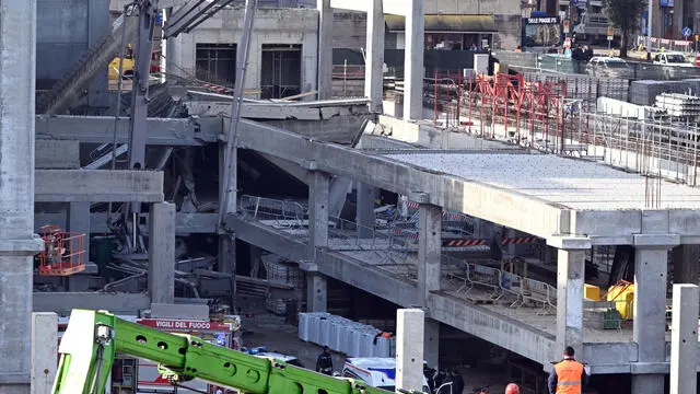 Rescue workers at the construction site where a collapse occurred in Florence, Italy, February 16, 2024. Two workers died and others are missing after a structural collapse on Friday at a supermarket construction site in Florence, local officials said.
ANSA/CLAUDIO GIOVANNINI