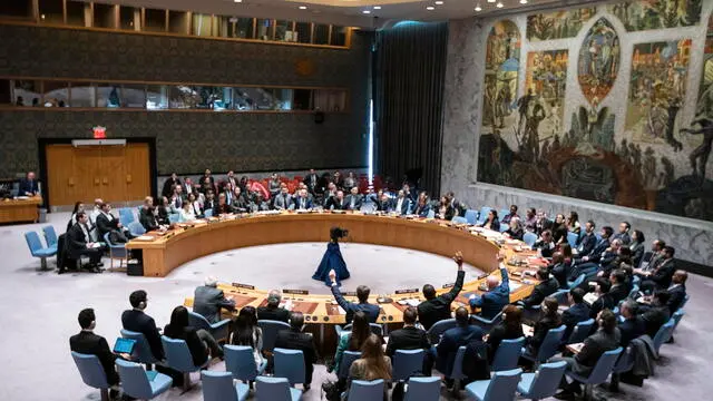 epa11168104 Members of the United Nations Security Council vote on a US-proposed draft resolution, which calls for a temporary ceasefire in Gaza, at United Nations headquarters in New York, New York, USA, 20 February 2024. Thousands of Israelis and Palestinians have died since the militant group Hamas launched an attack on Israel from the Gaza Strip on 07 October 2023, leading to Israeli strikes on the Palestinian enclave.  EPA/EDUARDO MUNOZ