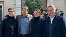 Da sinistra Chiaf, François, Orzan e il sindaco Marniga a Villa Guidetti - Foto © www.giornaledibrescia.it