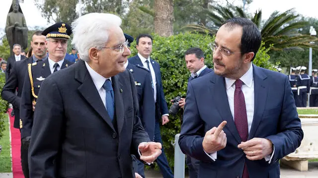 Il Presidente della Repubblica Sergio Mattarella e il Presidente della Repubblica di Cipro Nikos Christodoulides, Nicosia, 26 Febbraio 2024. ANSA/US QUIRINALE PAOLO GIANDOTTI