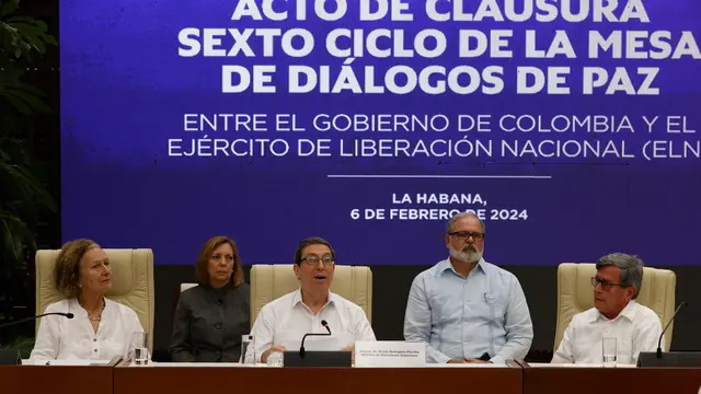 epa11131855 Pablo Beltran (R), Colombian chief negotiator of the National Liberation Army (ELN); Vera Grabe (L), head of the negotiation team of the Government of Colombia, and Bruno Rodriguez (C), Minister of Foreign Affairs of Cuba, participate in a session of the sixth cycle of negotiations with ELN, in Havana, Cuba, 06 February 2024. The Colombian government and the ELN announced an agreement to create a 'multi-donor fund for the peace process'.  EPA/Ernesto Mastrascusa