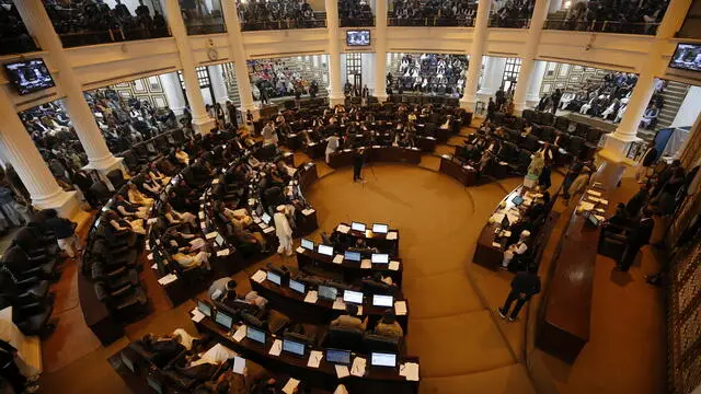 epa11188307 Newly elected members cast their ballot at a Khyber Pakhtunkhwa Assembly during Speaker and Deputy Speaker elections in Peshawar, Pakistan, 29 February 2024. Babar Saleem Swati has been elected as the Speaker of the Khyber Pakhtunkhwa Assembly, securing an overwhelming mandate with 89 votes. The opposition, led by Irfanullah Khan, could not put forth much of a challenge, falling short with a tally of 17 votes. Suraya Bibi has been elected as the Deputy Speaker. EPA/BILAWAL ARBAB