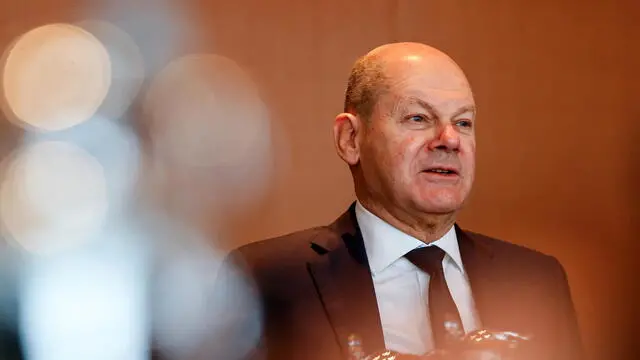 epa11169317 German Chancellor Olaf Scholz attends the weekly cabinet meeting of the German government at the Chancellery, in Berlin, Germany, 21 February 2024. EPA/HANNIBAL HANSCHKE