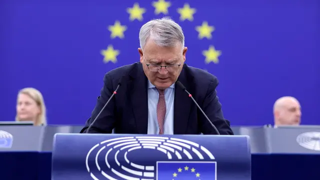 epa11183343 European Commissioner for Jobs and Social Rights Nicolas Schmit speaks during a debate on 'Need to overcome the Council deadlock on the platform workers directive' at the European Parliament in Strasbourg, France, 26 February 2024. The European Parliament's session runs from 26 until 29 February 2024. EPA/RONALD WITTEK