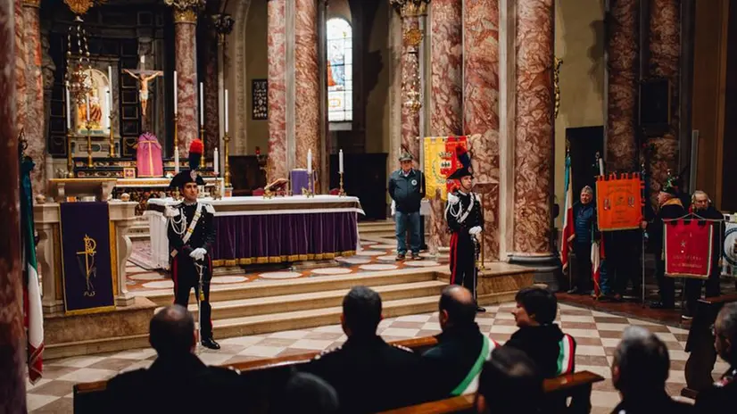 La cerimonia in memoria di Massimo Urbano a Chiari