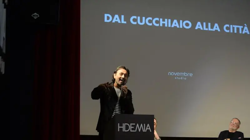 Fabio Novembre all'Accademia SantaGiulia