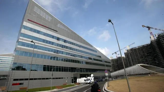 Il palazzo in via Aldo Rossi a Milano, nella zona del Portello, che ospita la nuova sede dell'Ac Milan: "Casa Milan" presentata il 2 aprile 2014 alla stampa. ANSA / MATTEO BAZZI