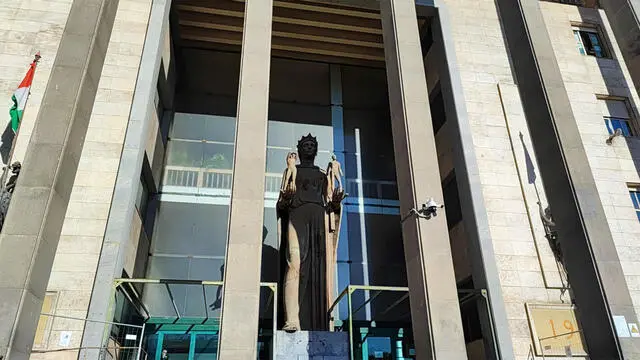 Palazzo giustizia di Catania, in corso udienza di convalida dei fermi degli indagati per violenza sessuale di gruppo su 13enne