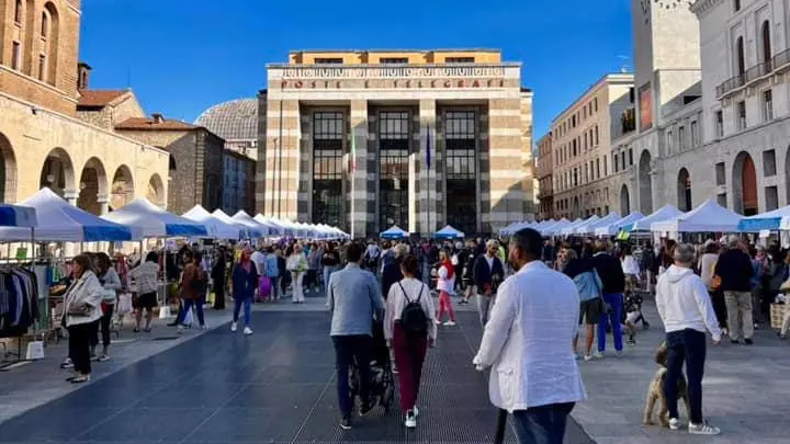 Pigliatutto in piazza Vittoria