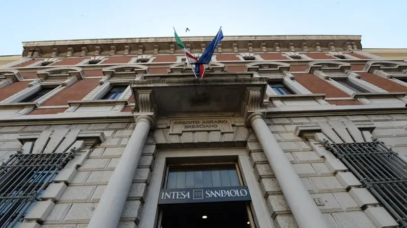 L'inaugurazione della sede di «Intesa Sanpaolo per il sociale»
