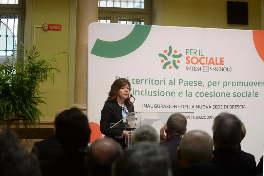 L'inaugurazione della sede di «Intesa Sanpaolo per il sociale»