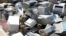 Raee, rifiuti elettrici ed elettronici - © www.giornaledibrescia.it