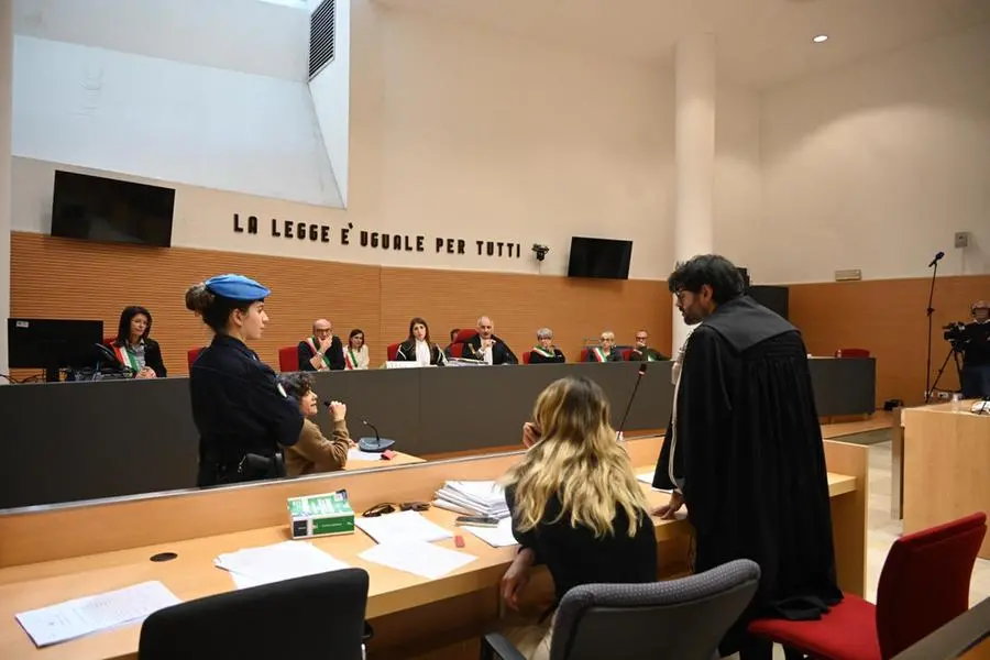 Omicidio di Nuvolento, Raffaella Ragnoli davanti alla Corte d'Assise