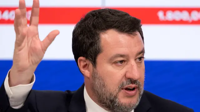 Matteo Salvini in conferenza stampa per il contratto di programma MIT-ANAS, a palazzo Chigi . Roma 21 marzo 2024 ANSA/MASSIMO PERCOSSI