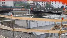 Il lavori sul ponte storico di Ponte Caffaro - © www.giornaledibrescia.it