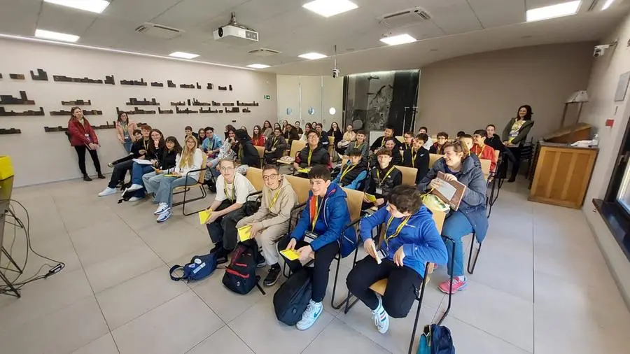 Studenti in visita al GdB: le classi della Leonardo da Vinci di Travagliato