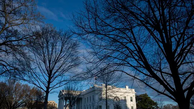 epa11205509 The White House is partially in shade in Washington, DC, 07 March 2024. US President Joe Biden will deliver the State of the Union address before a joint session of Congress in the United States House of Representatives chamber of the US Capitol in Washington, DC on 07 March. EPA/Rod Lamkey / POOL