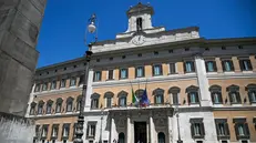 Palazzo Montecitorio, sede della Camera dei Deputati a Roma - Foto Ansa © www.giornaledibrescia.it