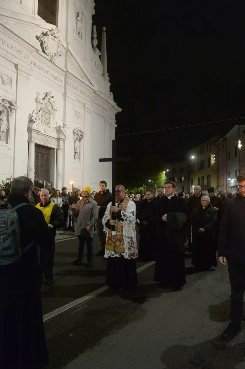 La Via crucis a Brescia di mercoledì 27 marzo