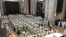 La messa crismale in Duomo del Giovedì santo