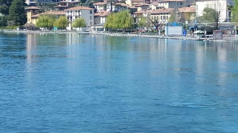 Alto il livello del lago d'Iseo - Foto © www.giornaledibrescia.it