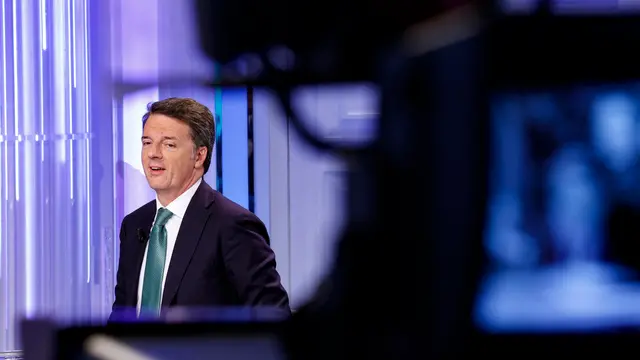 Il leader di Italia Viva, Matteo Renzi durante la trasmissione televisiva Porta a Porta, in onda su Rai Uno, Roma 12 marzo 2024. ANSA/FABIO FRUSTACI