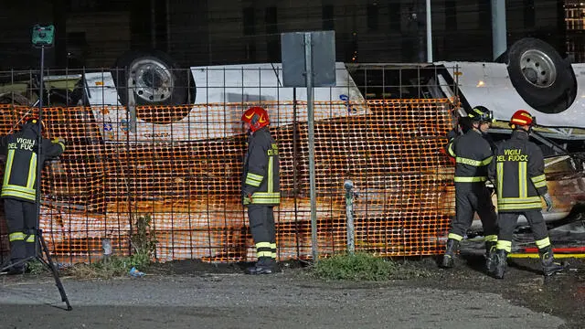 Una panoramica sul luogo della tragedia, questa sera 3 ottobre 2023. ANSA/ANDREA MEROLA