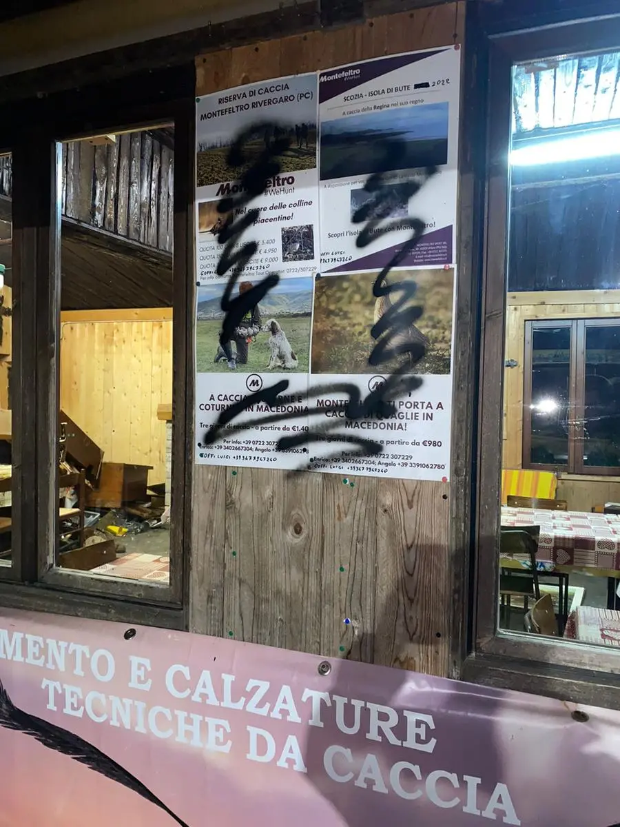 Il raid vandalico al quagliodromo di Urago d'Oglio
