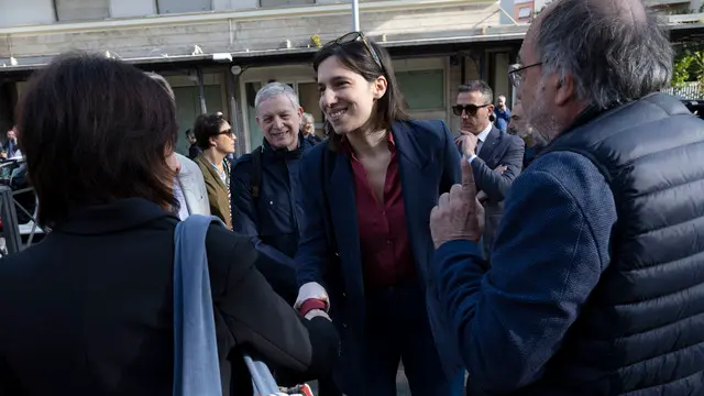 Elly Schlein fuori dal tribunale di piazzale Clodio. Roma 9 aprile 2024 ANSA/MASSIMO PERCOSSI