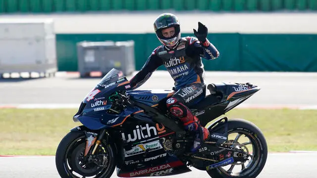 Andrea Dovizioso of Italy and WithU Yamaha RNF MotoGP™ Teamgreat the fans during warmup of the MotoGP Of San Marino at Marco Simoncelli Circuit on September 4 2022 in Misano Adriatico, Italy. ANSA/DANILO DI GIOVANNI