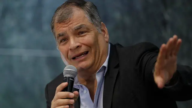 epa11203181 Former Ecuadorian President Rafael Correa speaks during the forum 'The role of the media in Latin America' in Mexico City, Mexico, 06 March 2024. Correa pointed out that the left-wing movements in Latin America do not have as rivals or confront the right-wing parties "but their media". EPA/Isaac Esquivel