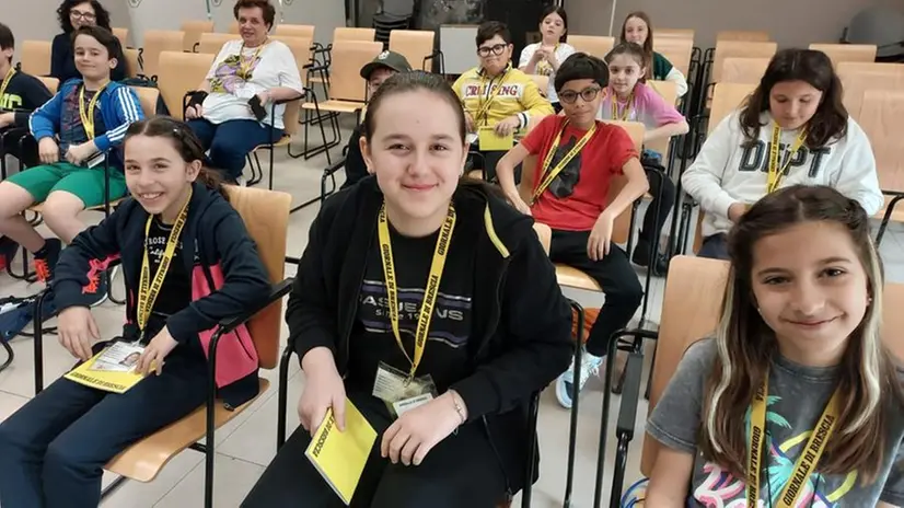 Gli alunni della quinta E della scuola Don Milani di Borgosatollo