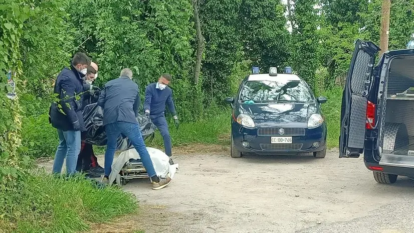 Trovato senza vita un uomo di 45 anni a Chiari