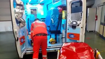 AMBULANZA AD ANCONA PRONTO SOCCORSO, GENERICA