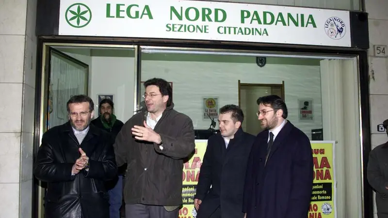 L'inaugurazione della nuova sede della Lega Nord in via Zara - Foto New Eden Group © www.giornaledibrescia.it