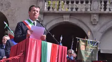 Bergamo’s mayor Giorgio Gori during the Anniversary of the liberation of Italy demonstration in Bergamo, Italy, 25 April 2023 ANSA/MICHELE MARAVIGLIA