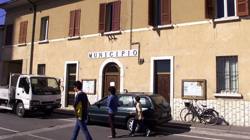 Il municipio di Brandico