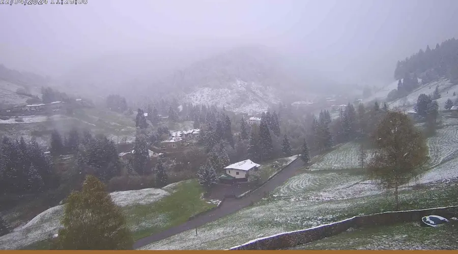 Neve sulle montagne bresciane: le immagini delle webcam