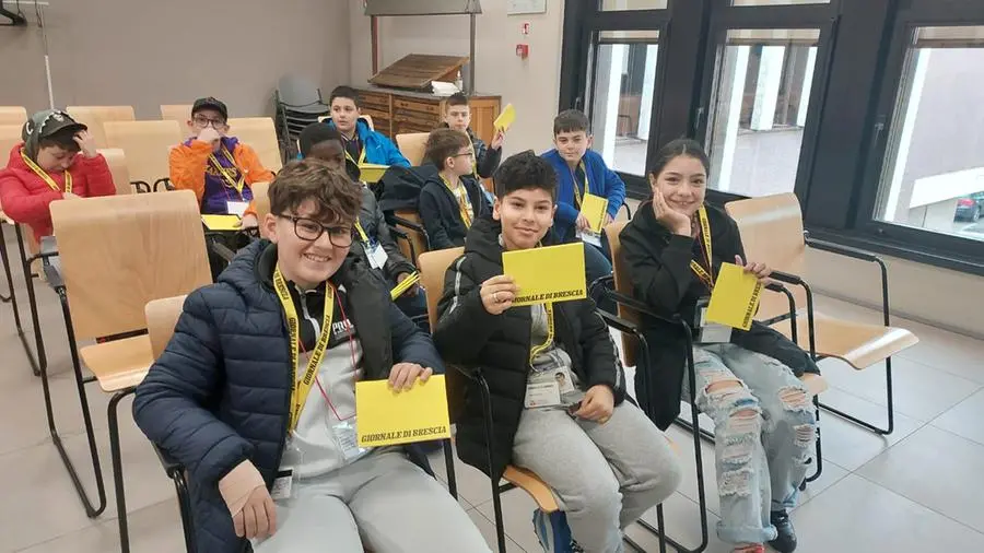 Gli studenti della quinta A del Don Milani di Borgosatollo in visita al GdB